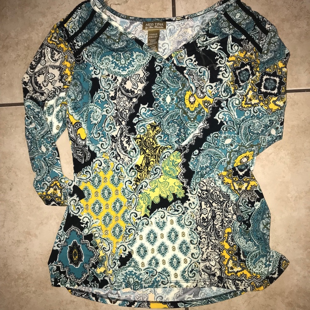 Miss Tina New Ladies Large Top